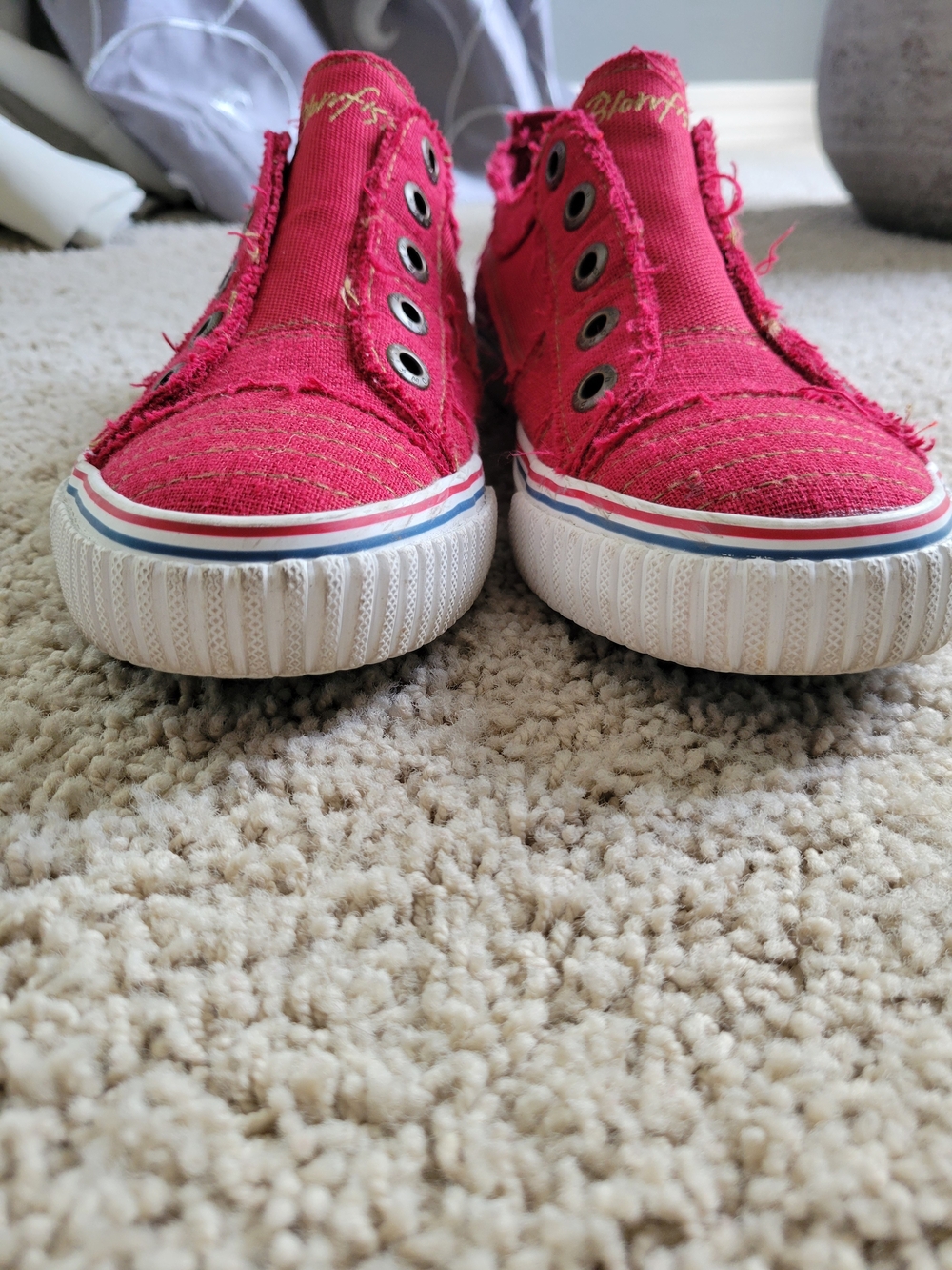 Blowfish Womens Malibu Slip-On Sneakers in Red - Picture 5 of 8